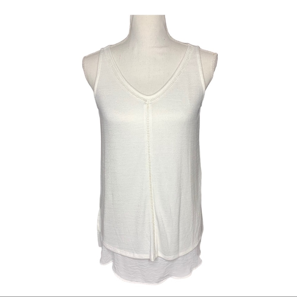 APT 9 White V-Neck Tank Sweater with Panel XS